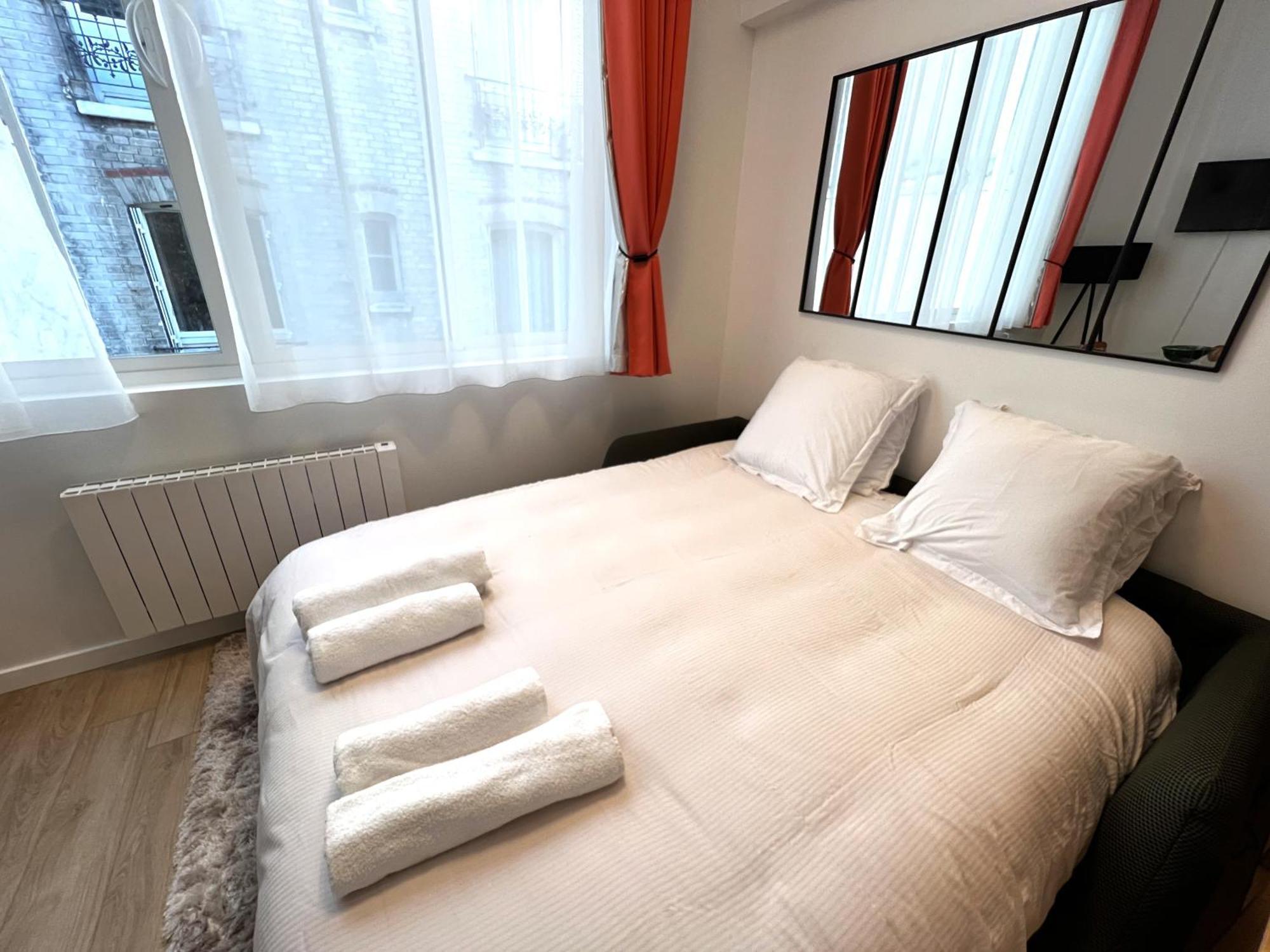 Ferienwohnung Apollinaire - Luxury Loft - Heart Of Montparnasse Paris Exterior foto